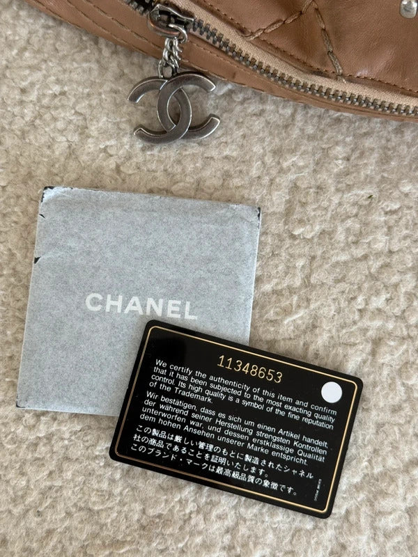 chanel flap shoulder bag beige