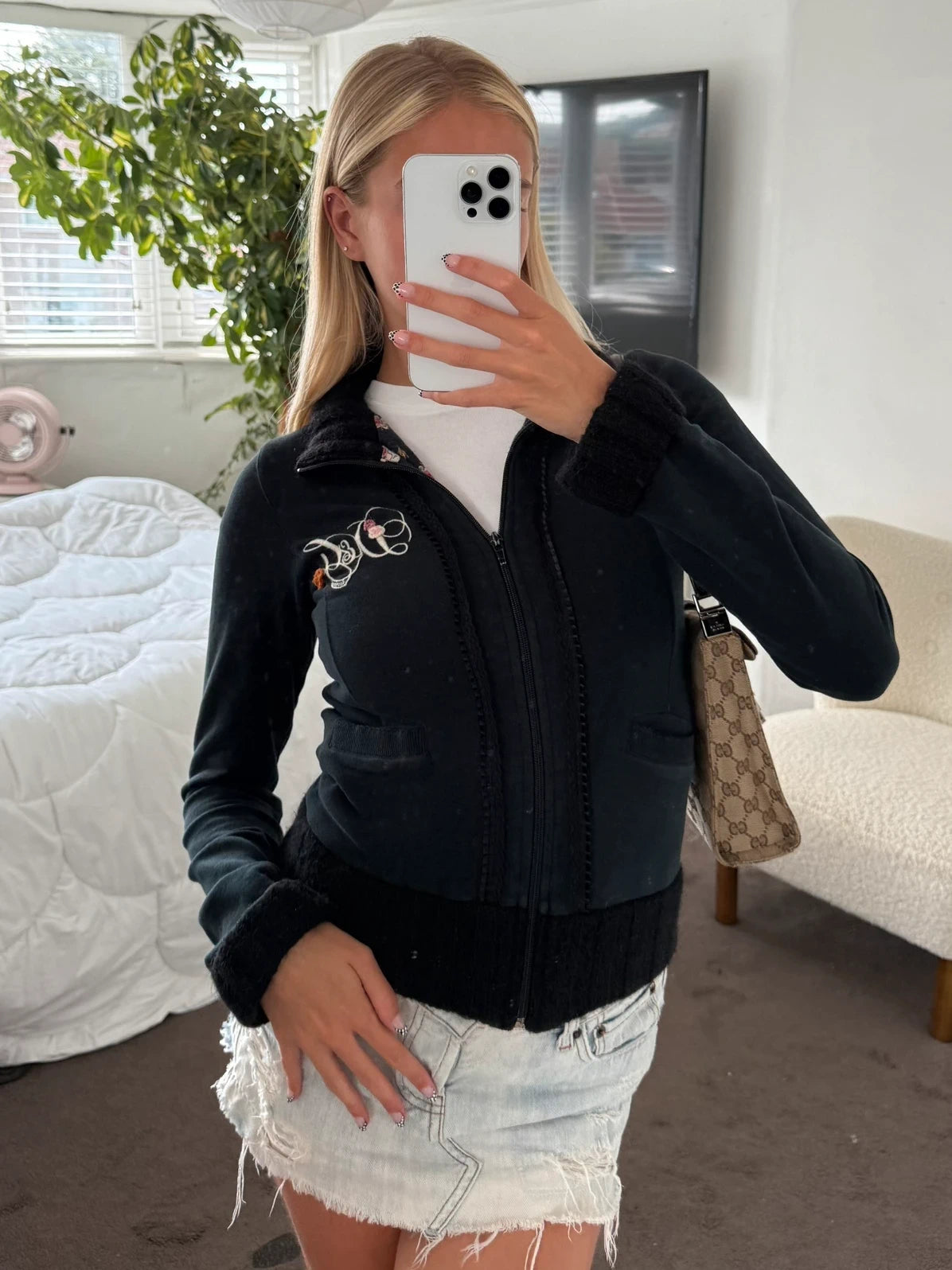 D&G zip up