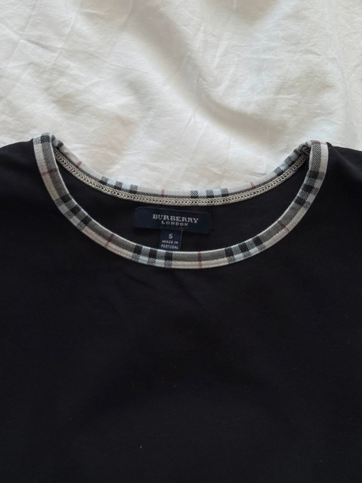 Burberry tee