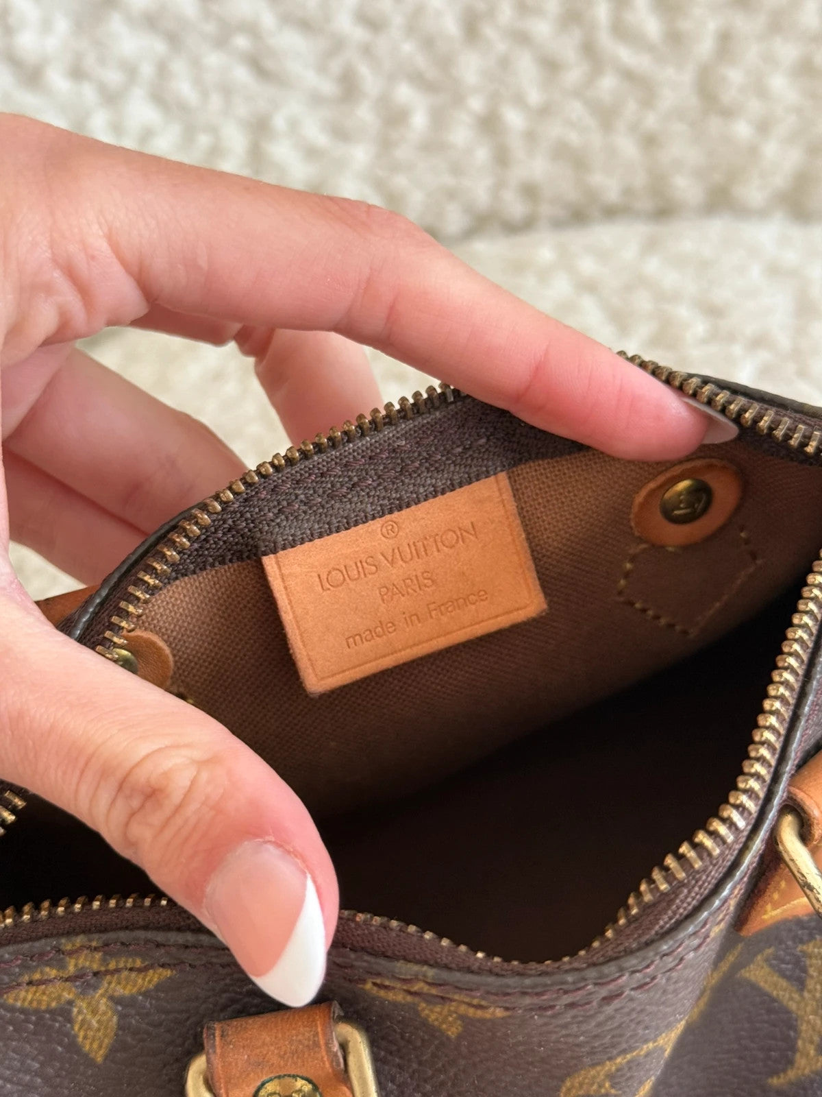 Louis Vuitton mini speedy bag