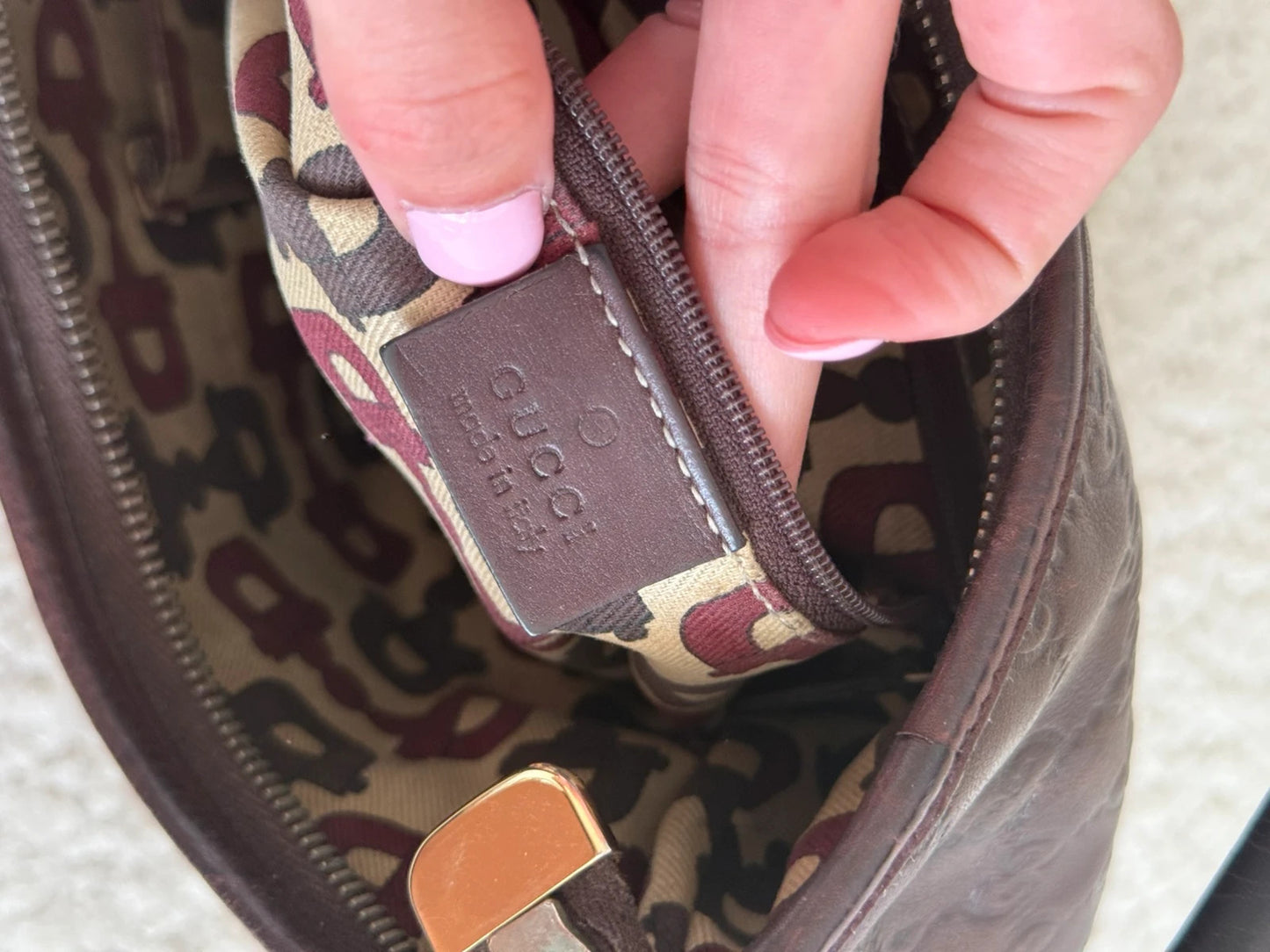 Gucci Abbey D-Ring Shoulder Bag – Brown Guccissima Leather