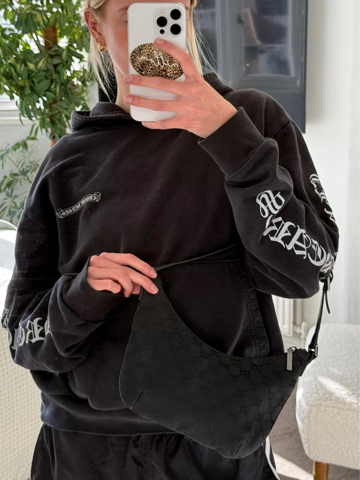 Gucci GG Supreme Canvas shoulder bag