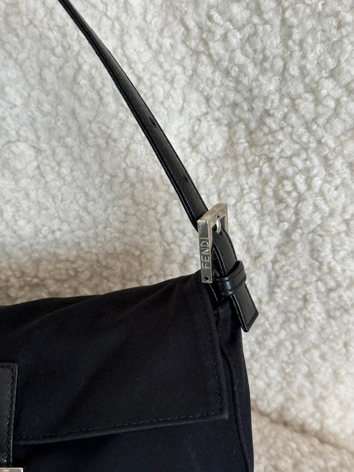 Fendi baguette