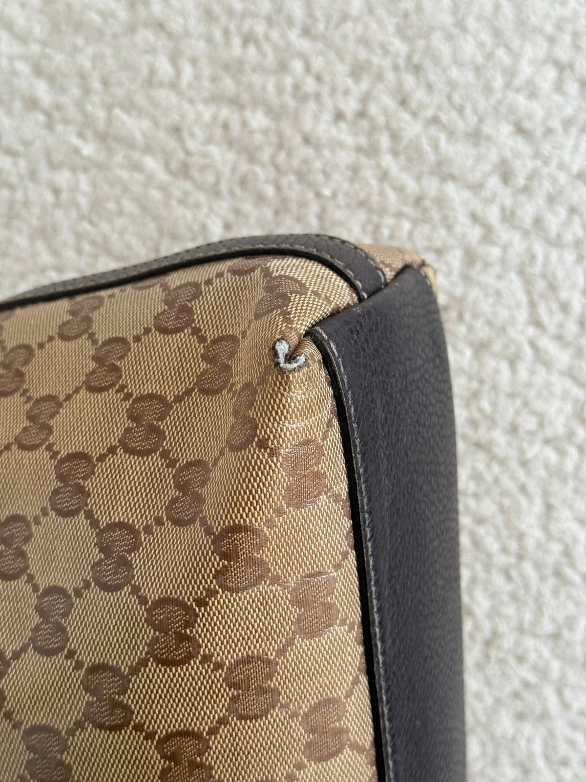 Gucci shoulder bag
