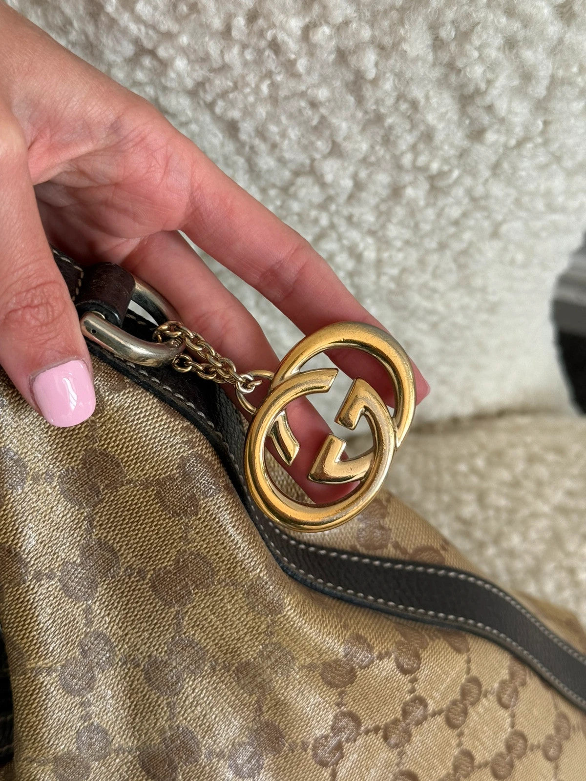 Gucci shoulder bag