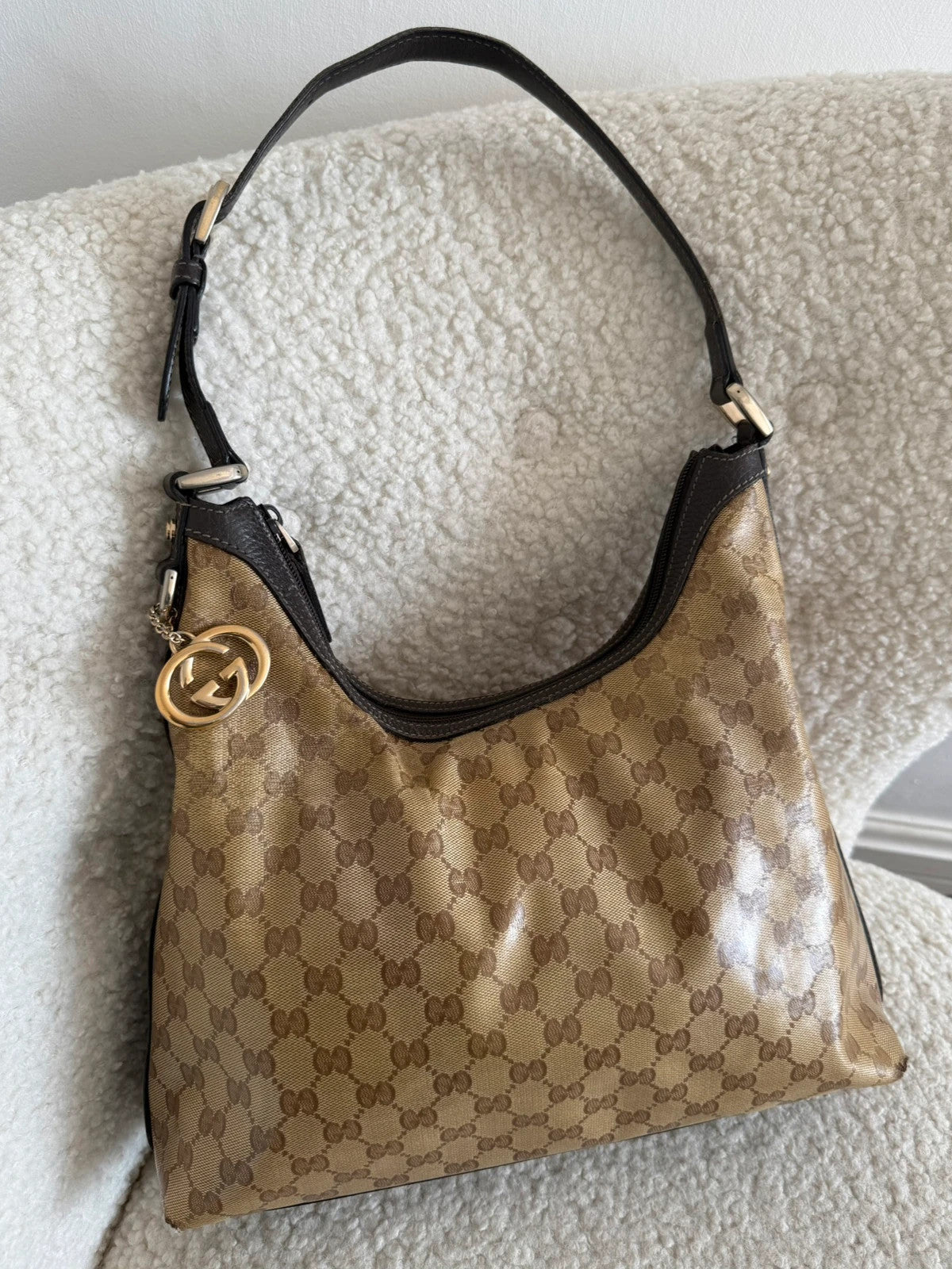 Gucci shoulder bag