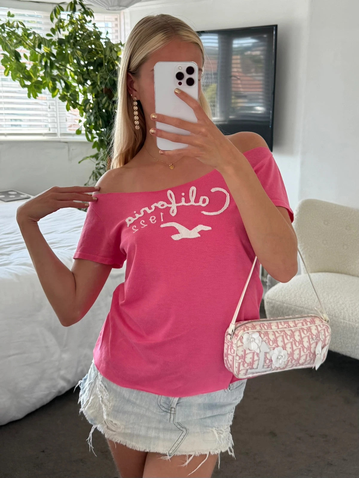 Hollister off the shoulder tshirt