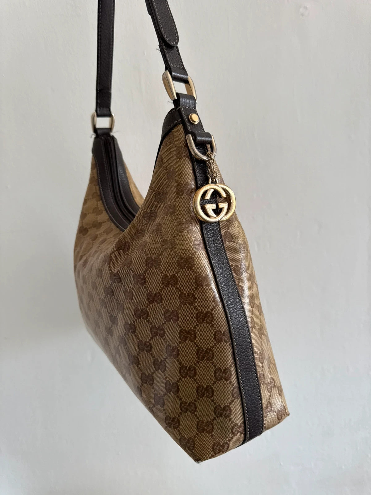 Gucci shoulder bag