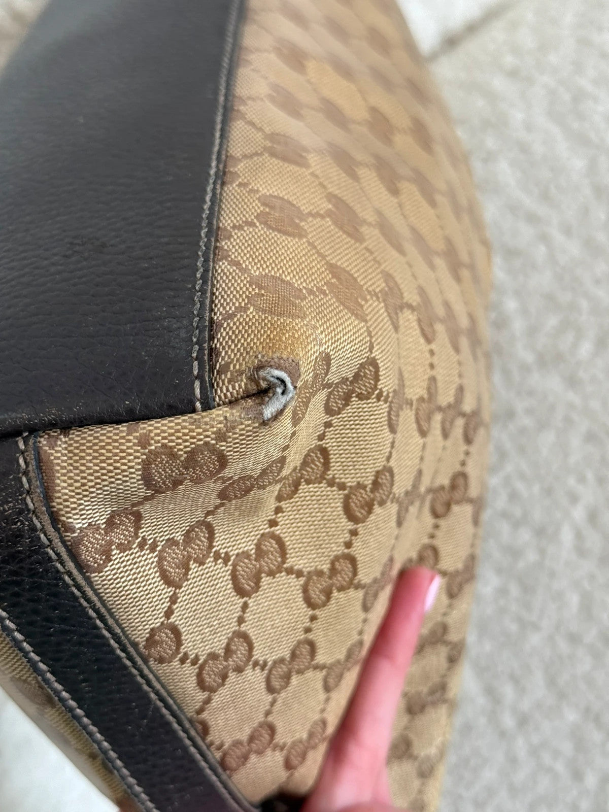 Gucci shoulder bag