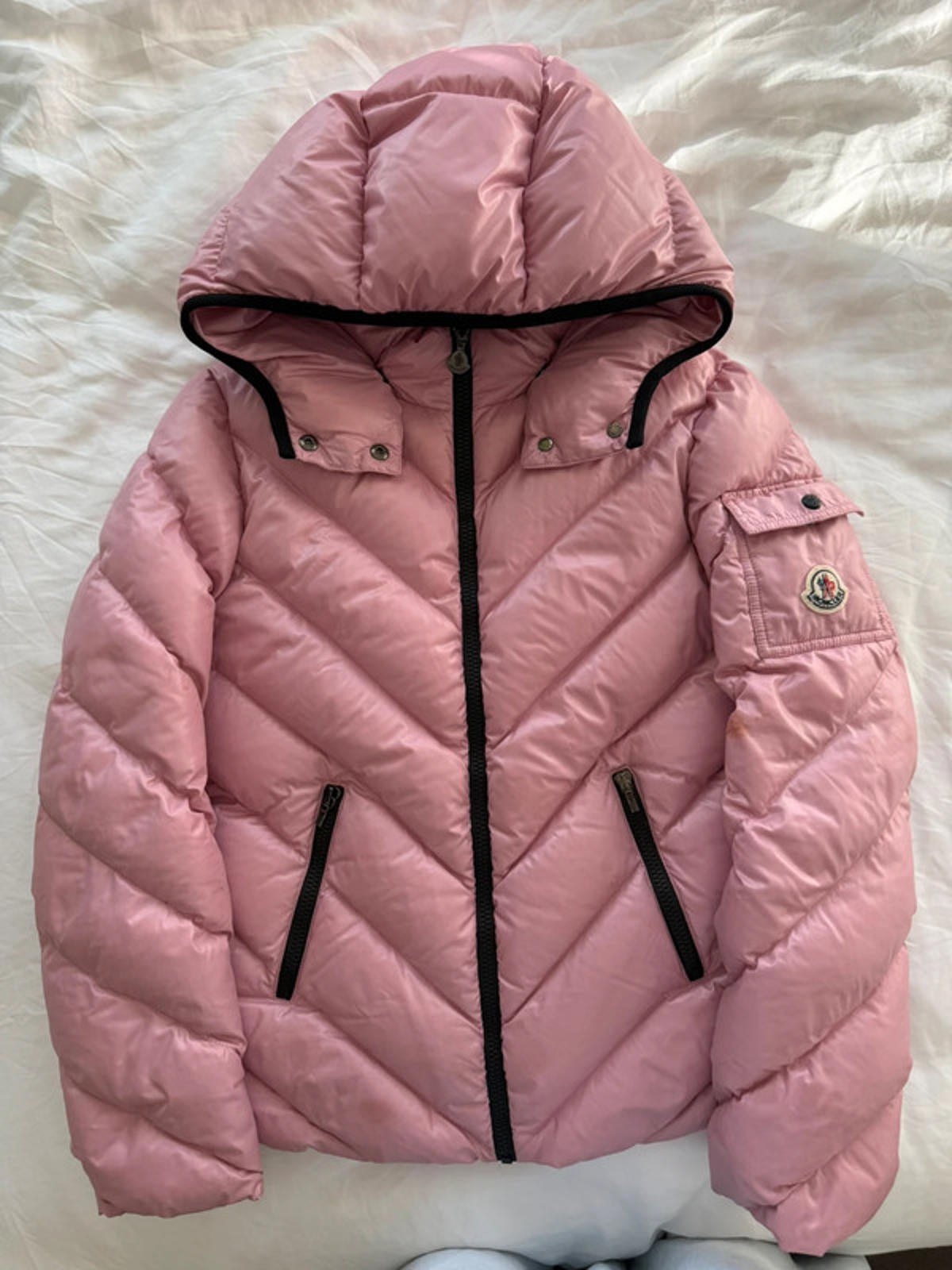 Moncler Brouel Giubbotto pink down jacket