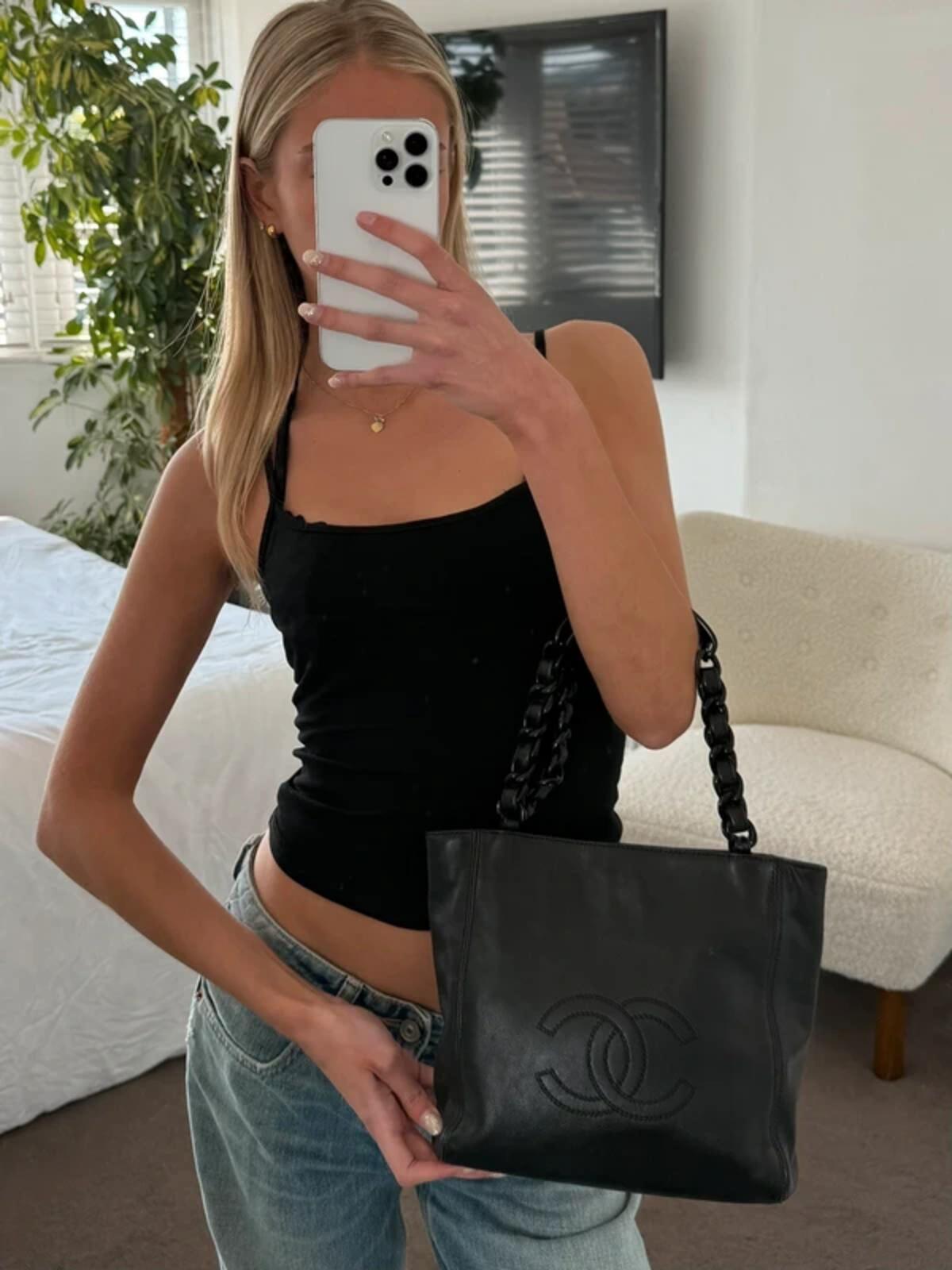 Chanel CC Camellia Tote Bag Mini