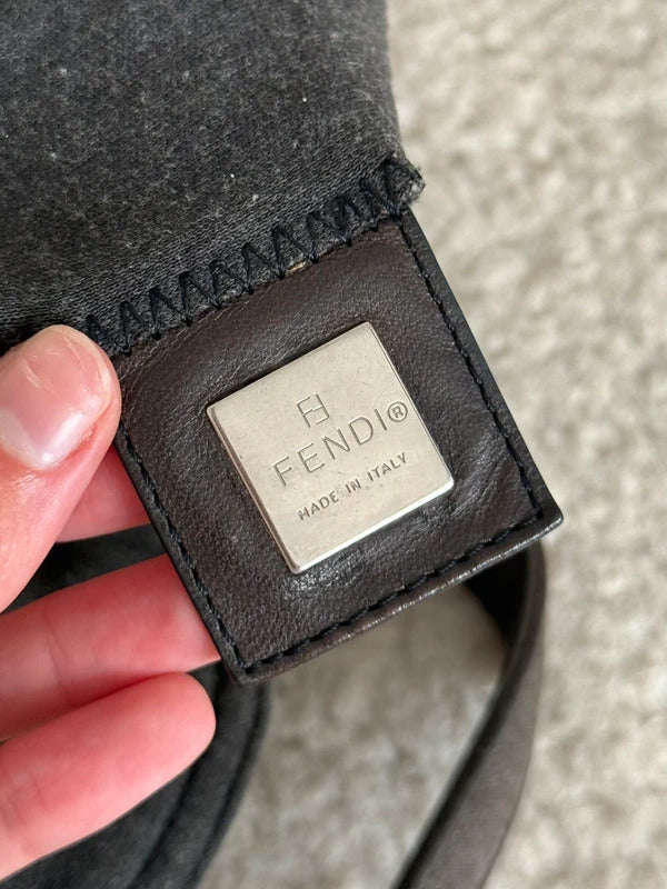 fendi mamma baguette grey jersey shoulder bag