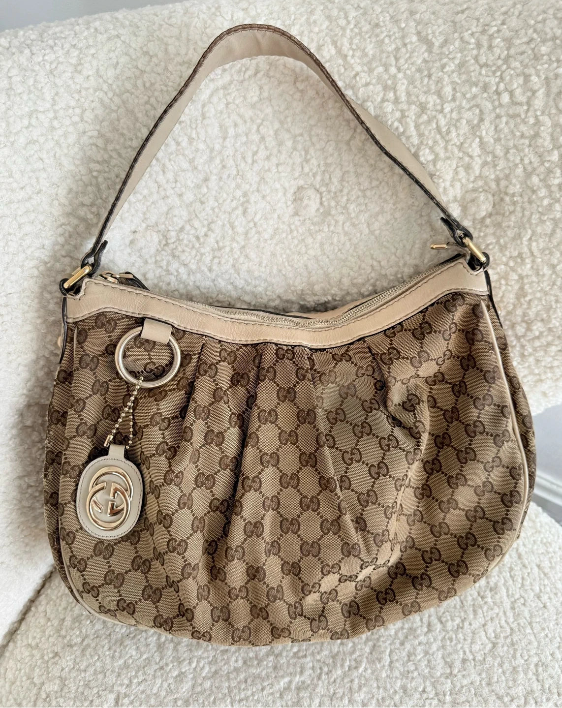Gucci Hobo Shoulder Bag