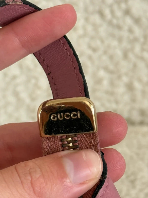 gucci gg canvas pochette shoulder bag