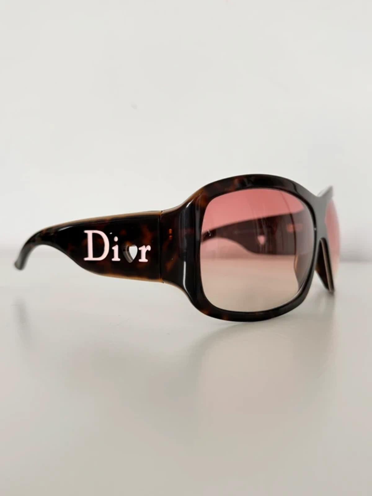 Christian Dior “Lovingly Dior 1” Sunglasses