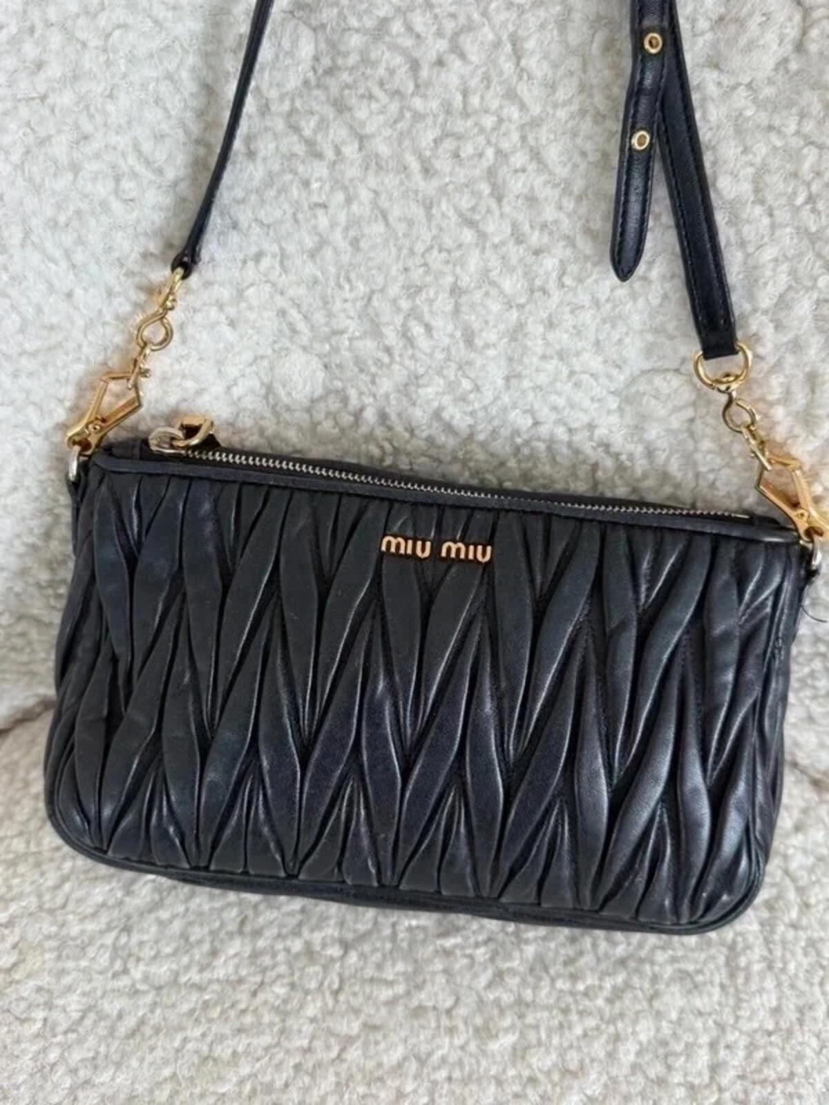 Miu Miu matelassé leather shoulder bag in black
