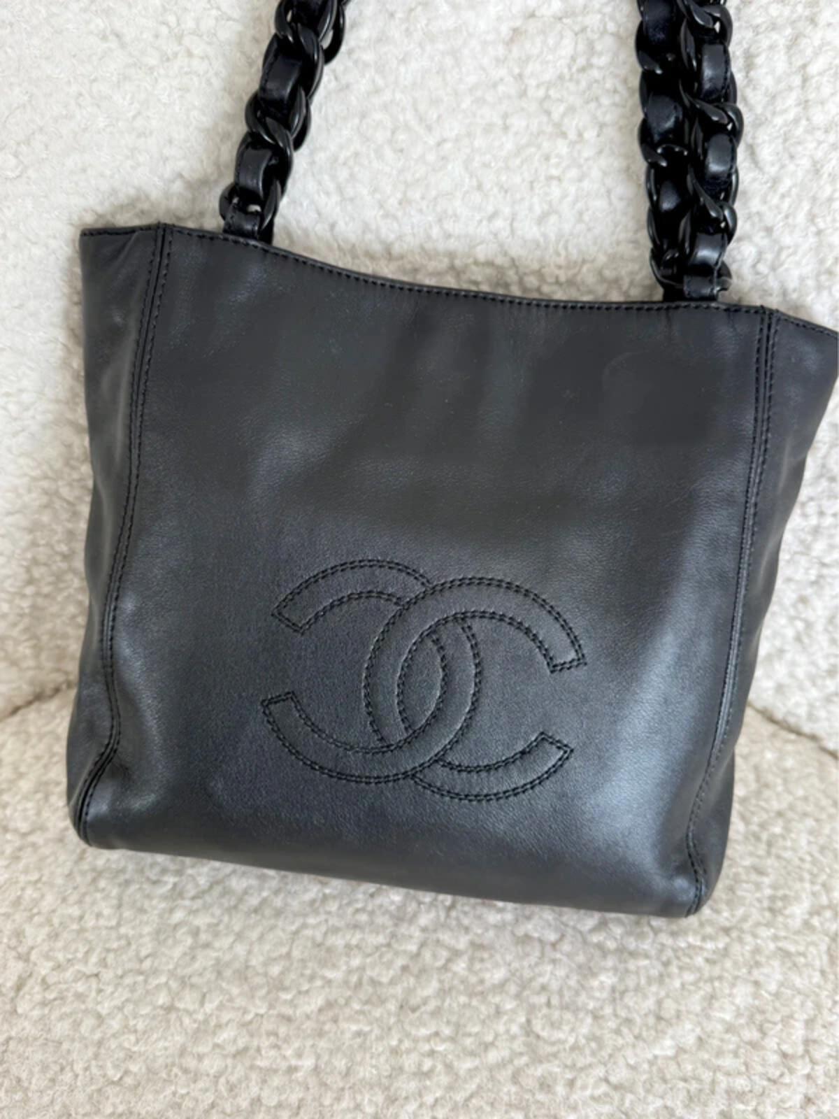 Chanel CC Camellia Tote Bag Mini