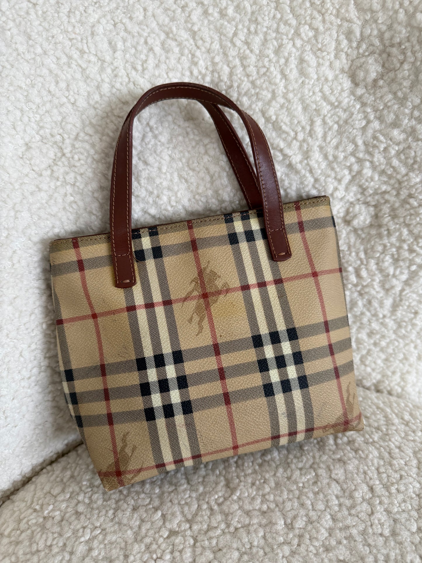 Burberry haymaker mini tote