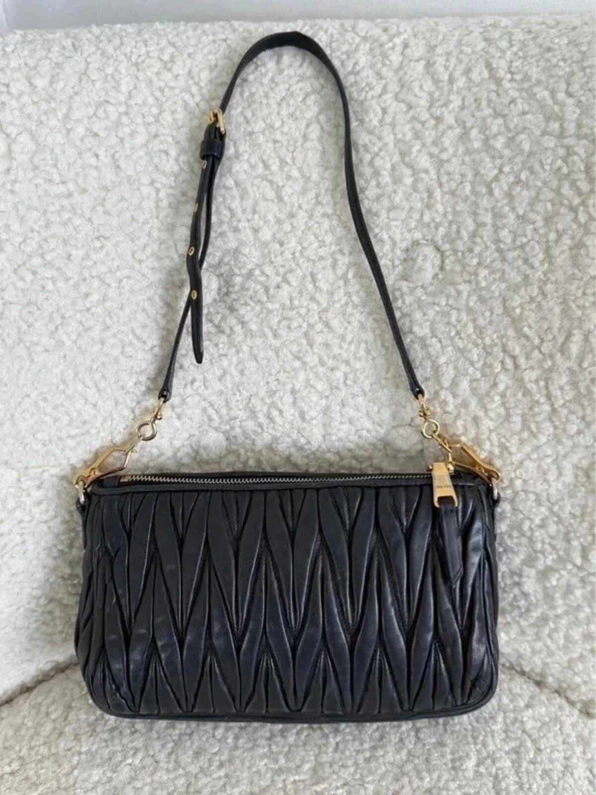 Miu Miu matelassé leather shoulder bag in black
