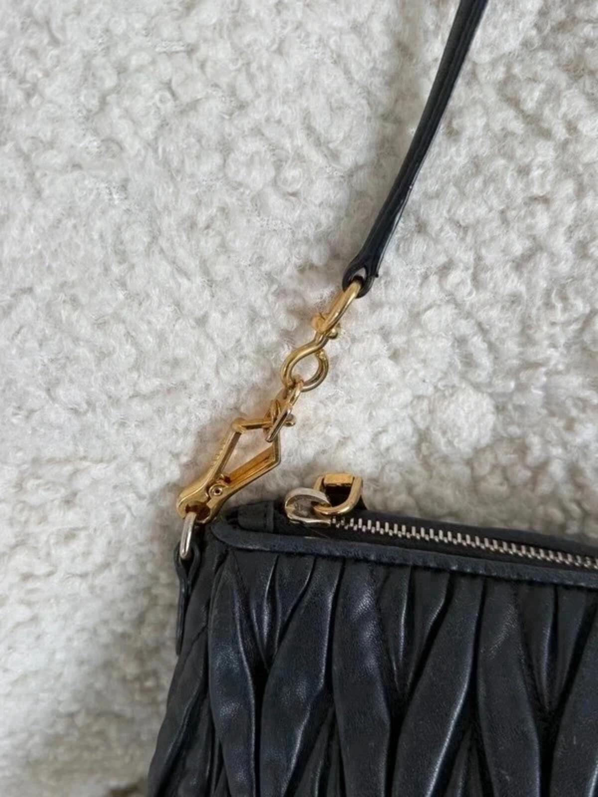 Miu Miu matelassé leather shoulder bag in black