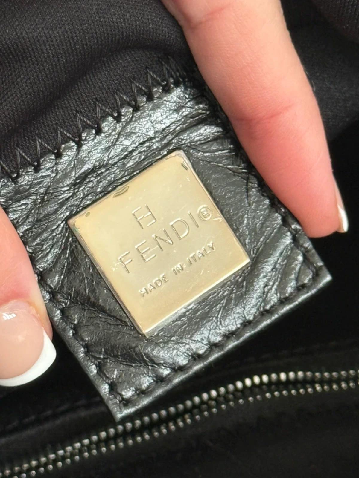 Fendi baguette shoulder bag