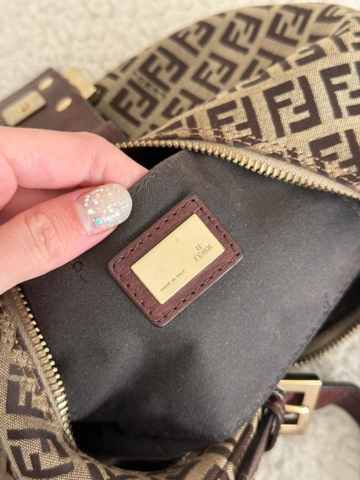 fendi zucchino croissant hobo shoulder bag