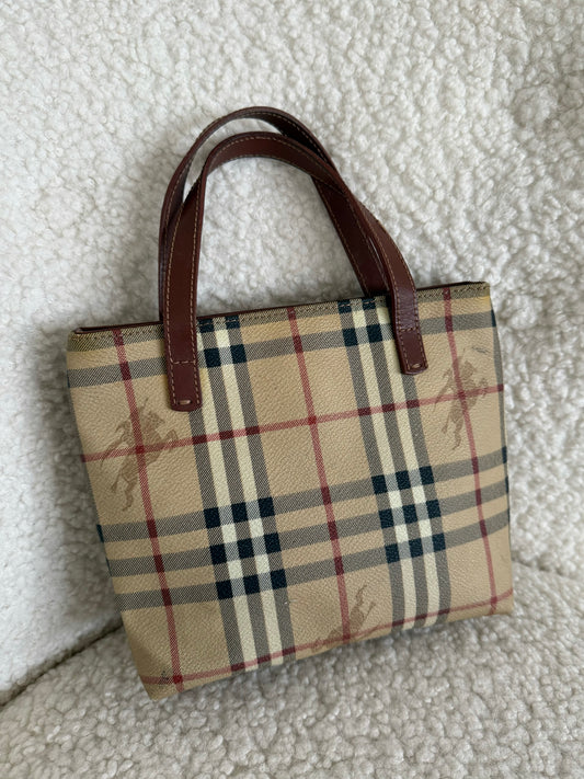 Burberry haymaker mini tote