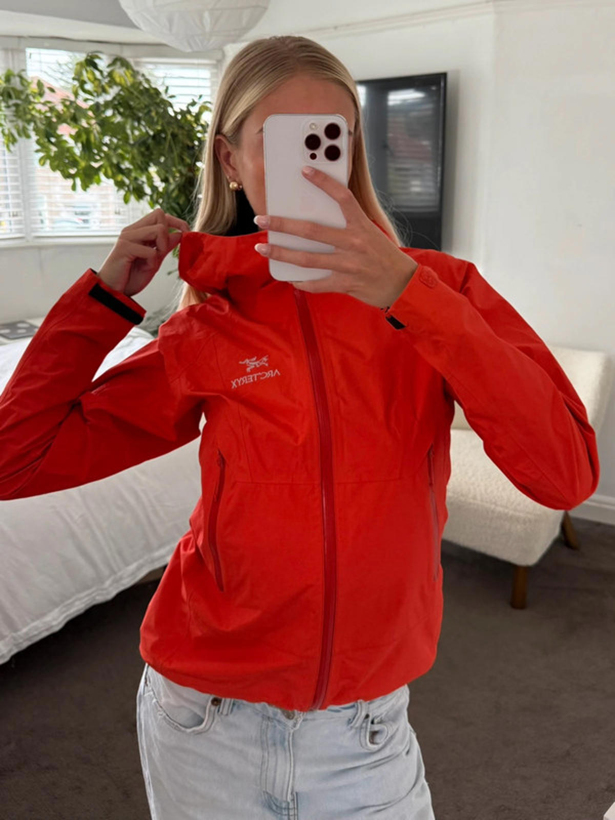 Arc’teryx Beta LT Gore-Tex Jacket XS