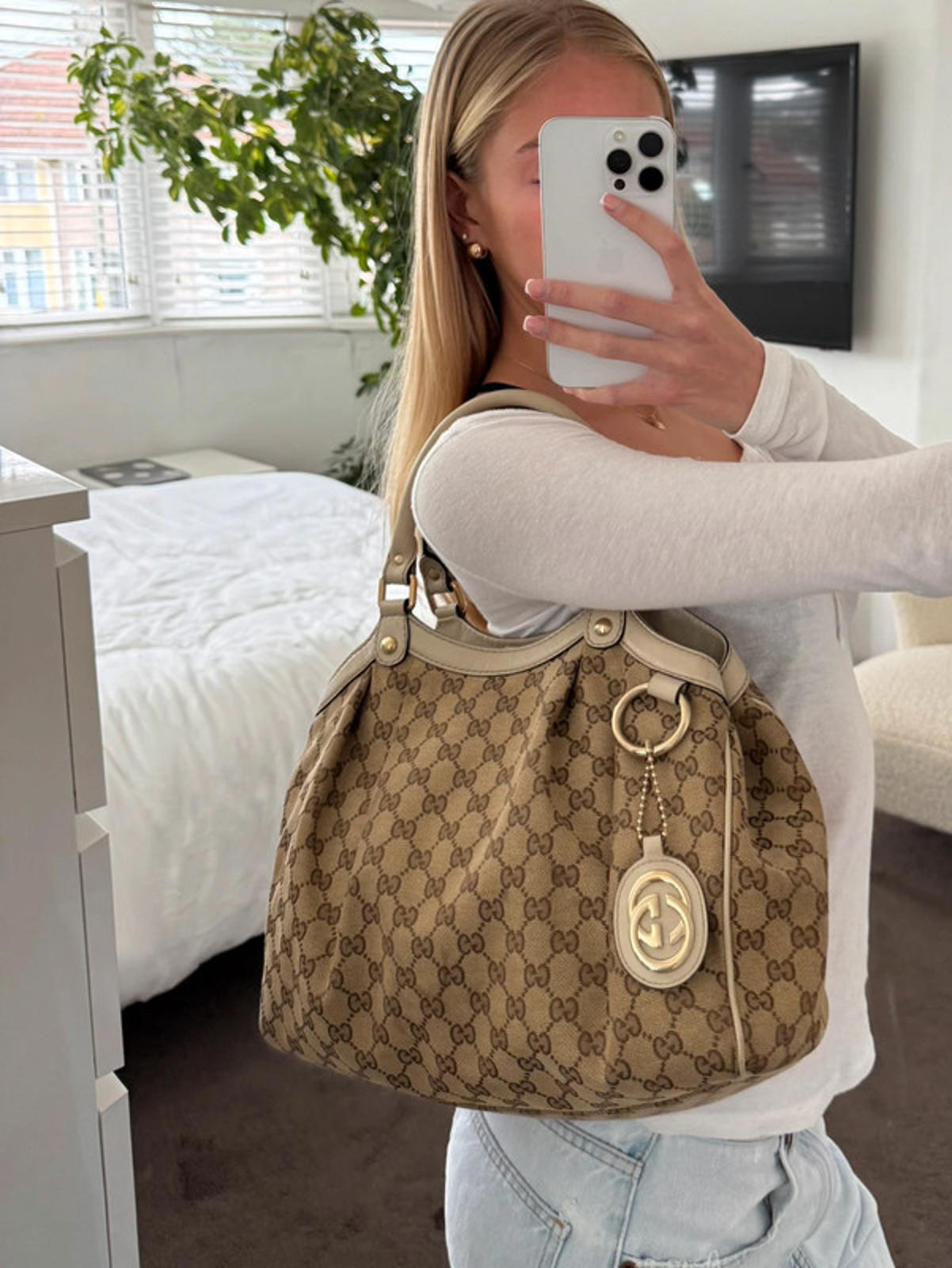 Gucci Sukey Medium GG Canvas Tote