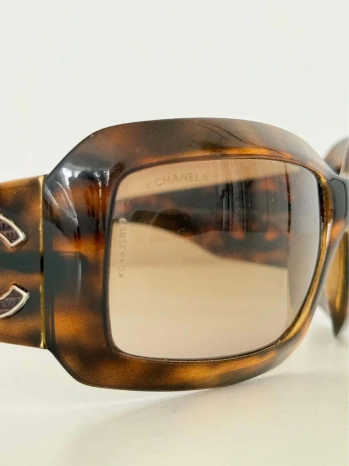 Chanel 6022-Q Oversized Tortoiseshell Sunglasses