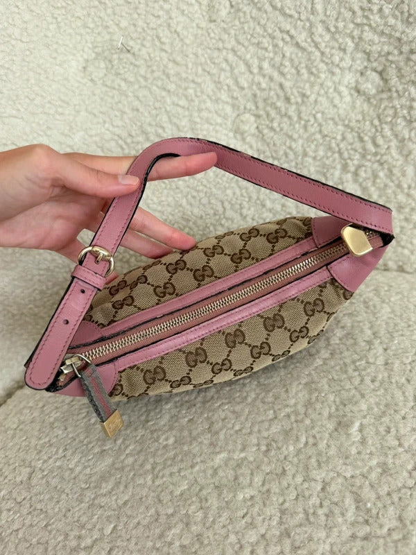 gucci gg canvas pochette shoulder bag