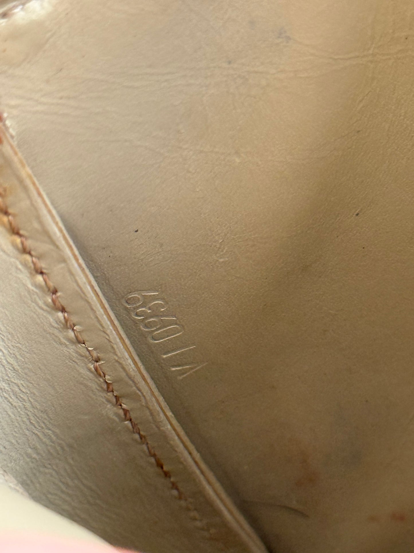 Louis Vuitton Monogram Vernis Lexington pochette