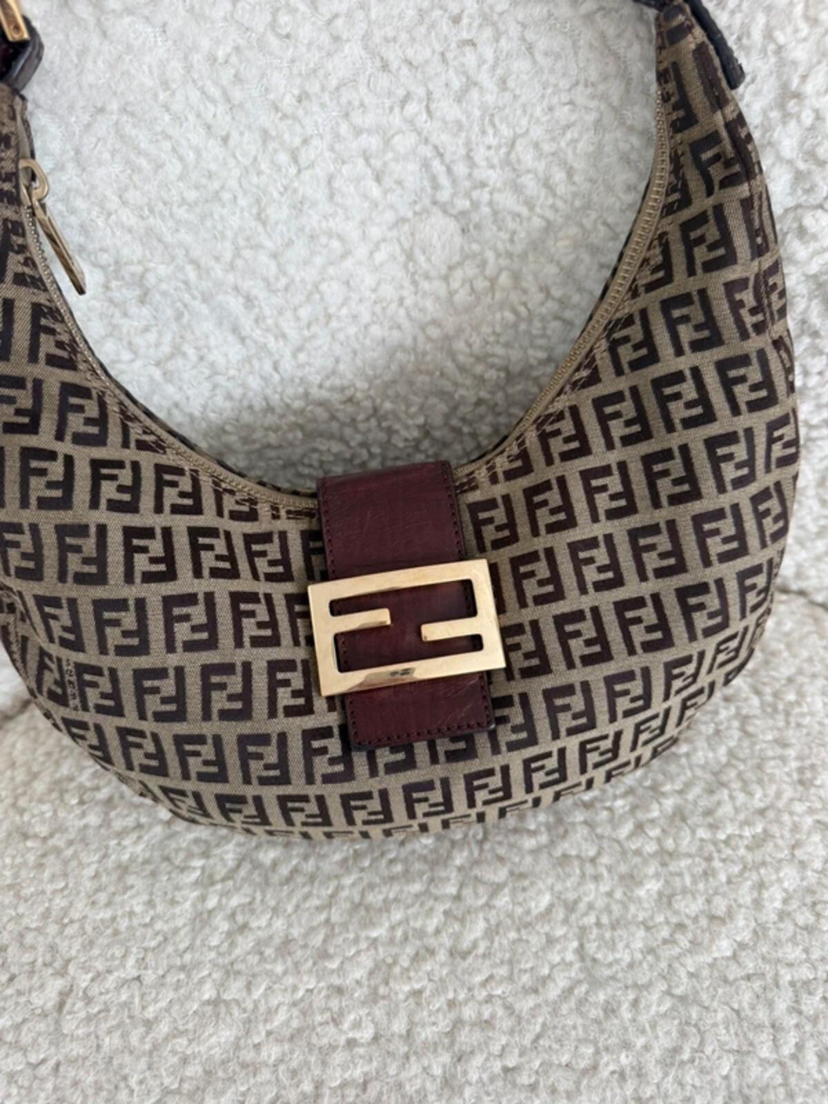 fendi zucchino croissant hobo shoulder bag