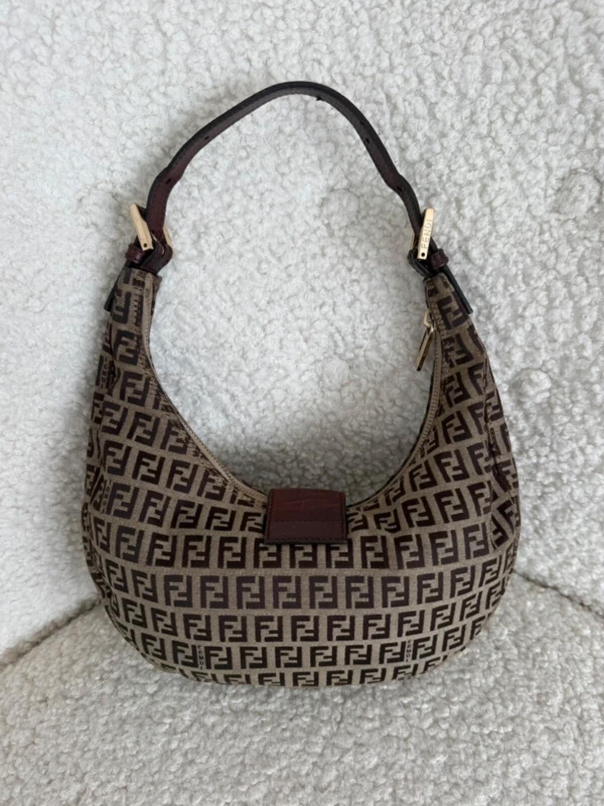 fendi zucchino croissant hobo shoulder bag