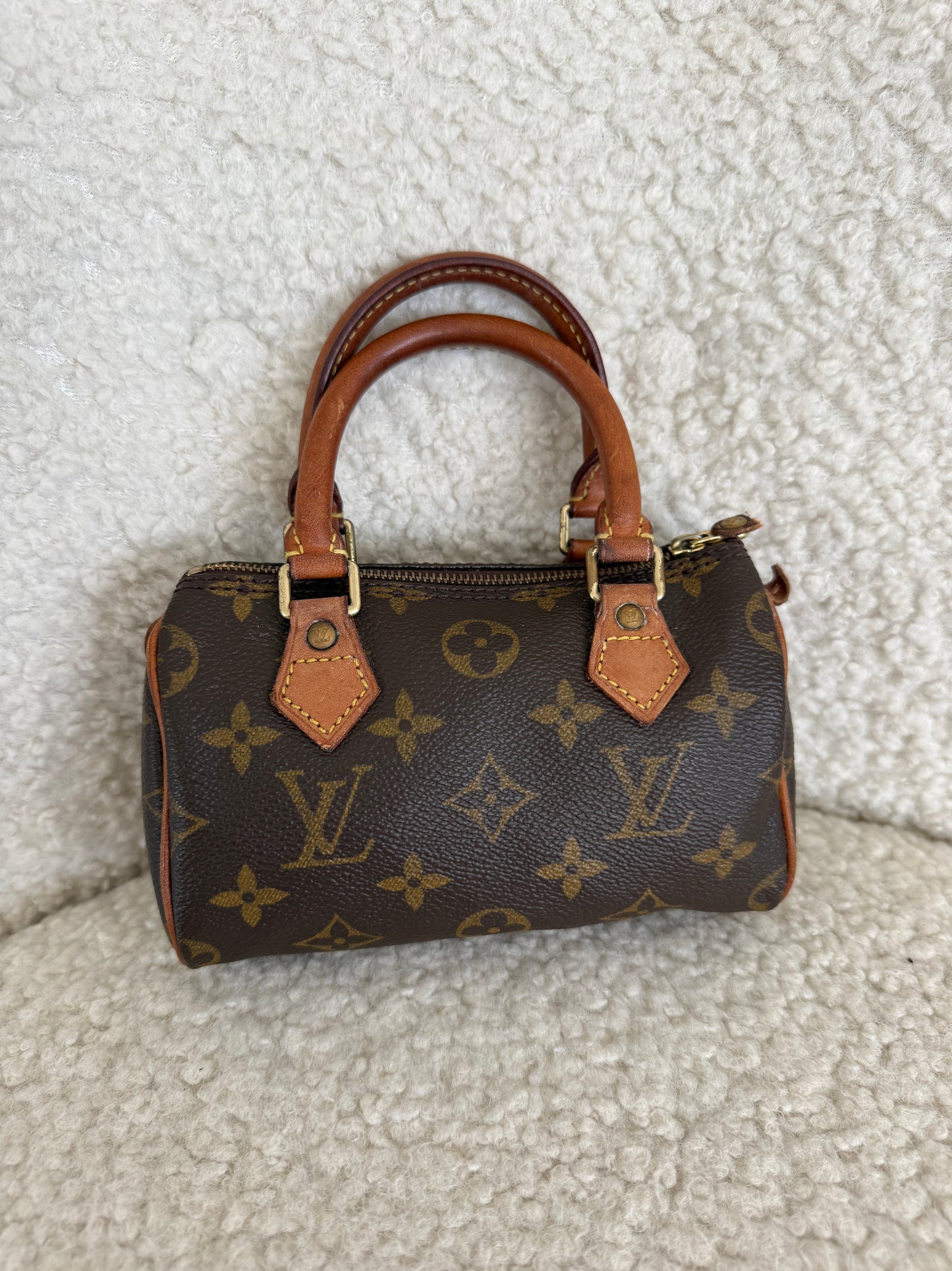 Louis Vuitton Nano Speedy