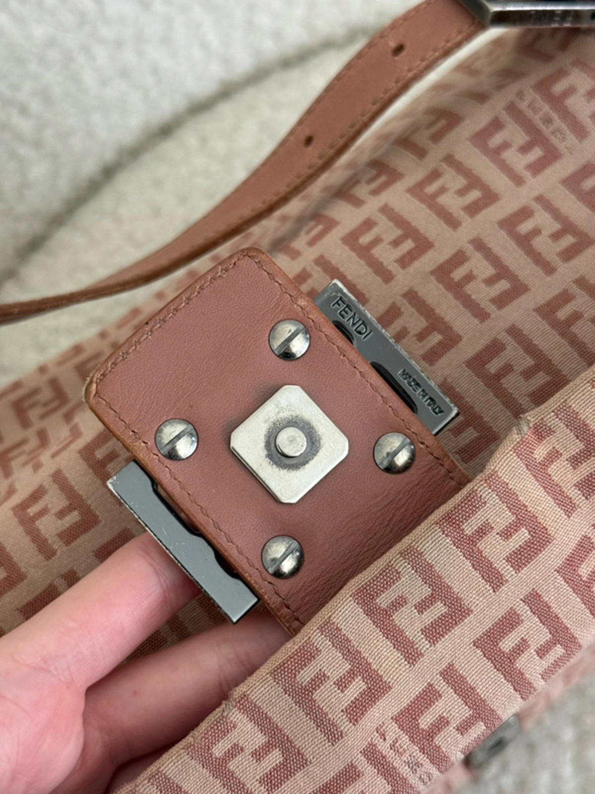 Fendi Mama Baguette shoulder bag