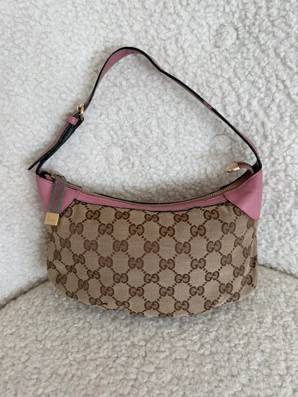 gucci gg canvas pochette shoulder bag