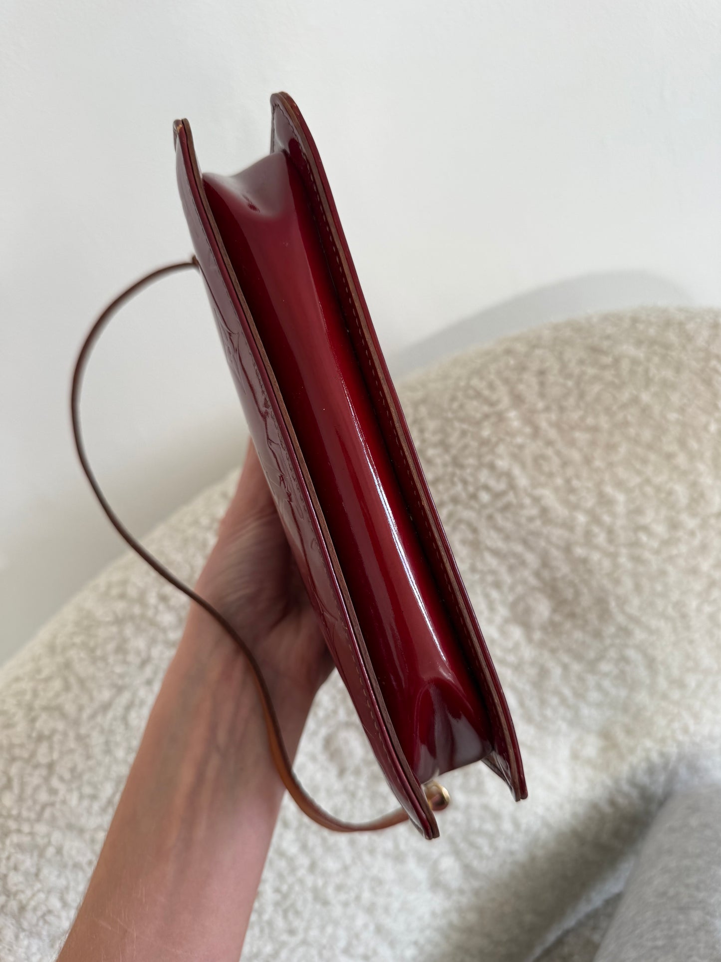 Louis Vuitton Monogram Vernis Lexington pochette