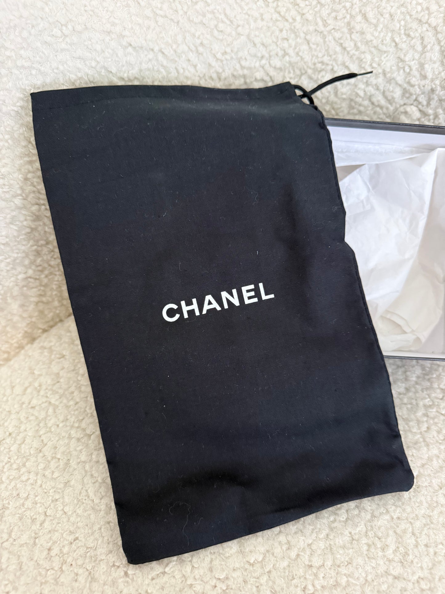 Chanel black leather ballet flats – size 5