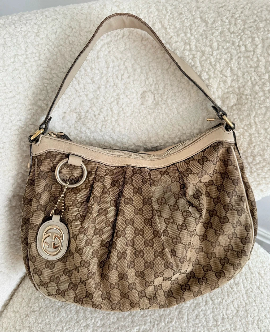 Gucci Hobo Shoulder Bag