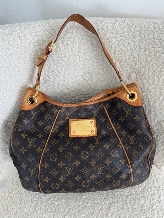 Louis Vuitton Galliera PM Monogram Shoulder Bag