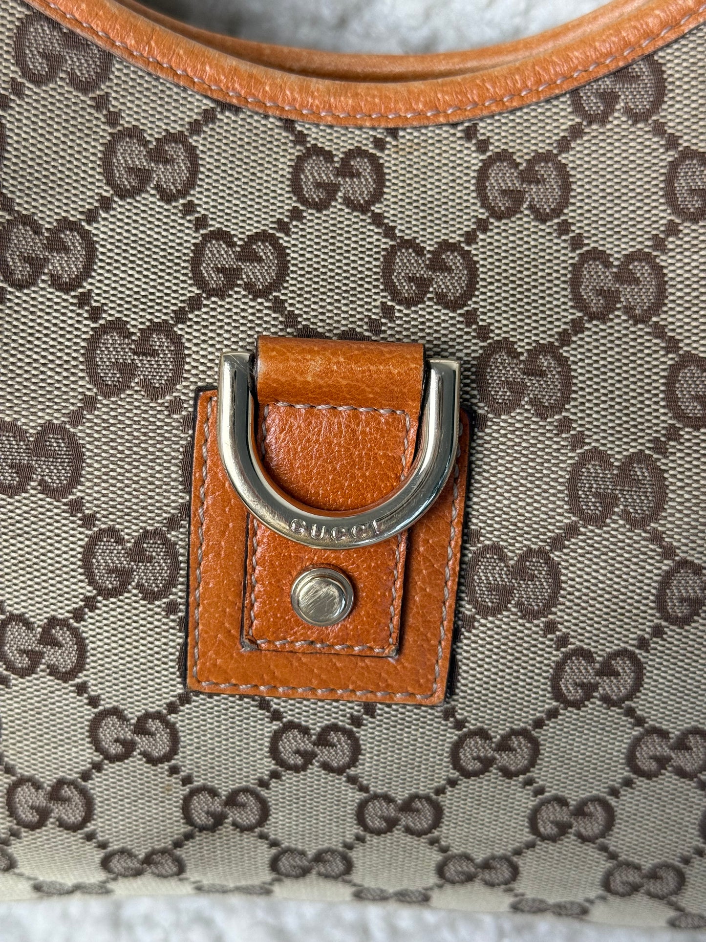 Gucci Beige/Brown Abbey D-Ring Small Hobo Bag