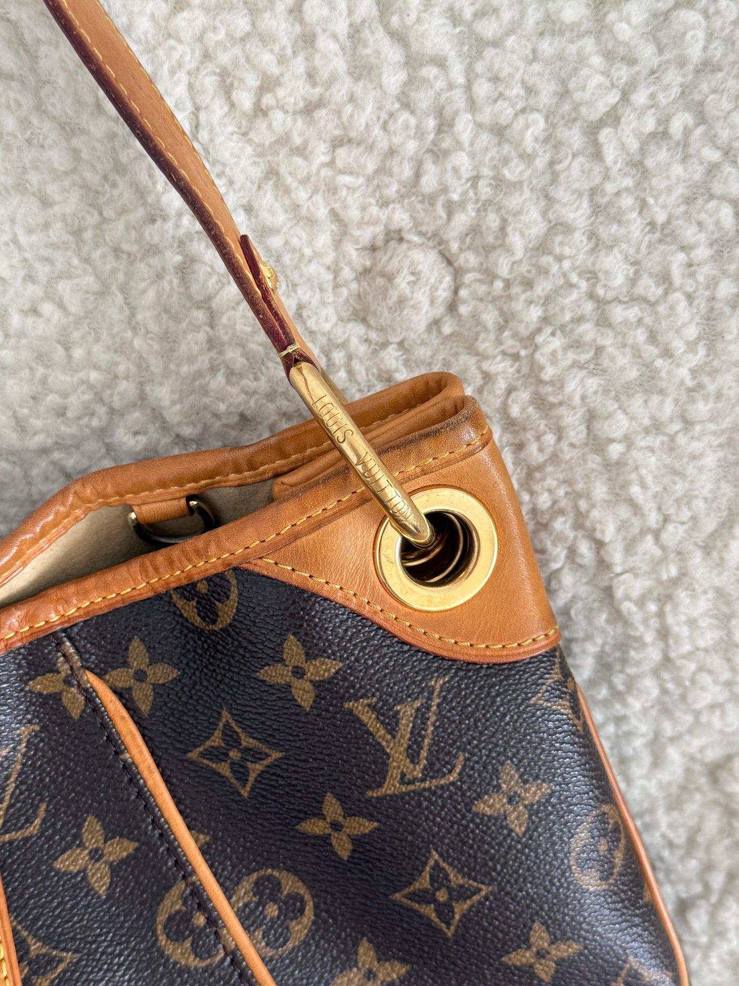 Louis Vuitton Galliera PM Monogram Shoulder Bag
