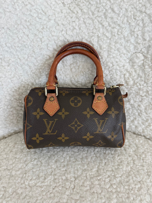 Louis Vuitton Nano Speedy