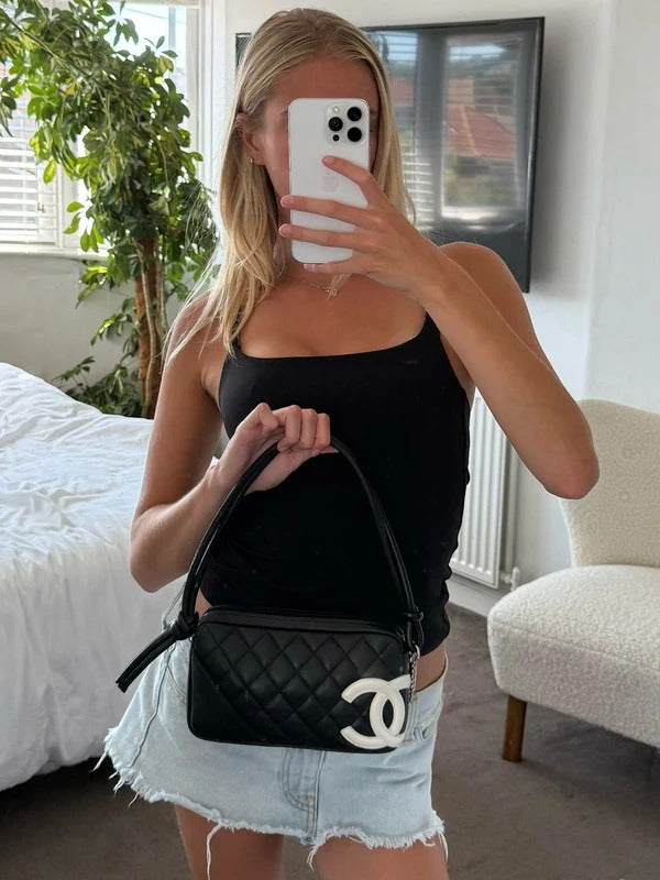 chanel cambon pochette