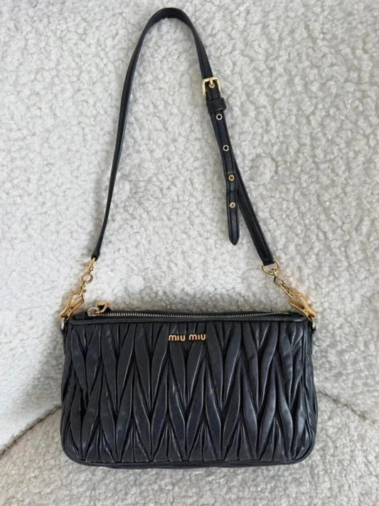 Miu Miu matelassé leather shoulder bag in black
