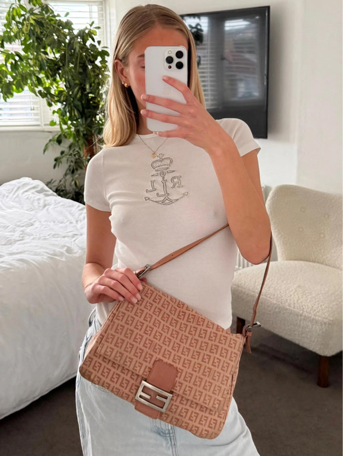 Fendi Mama Baguette shoulder bag