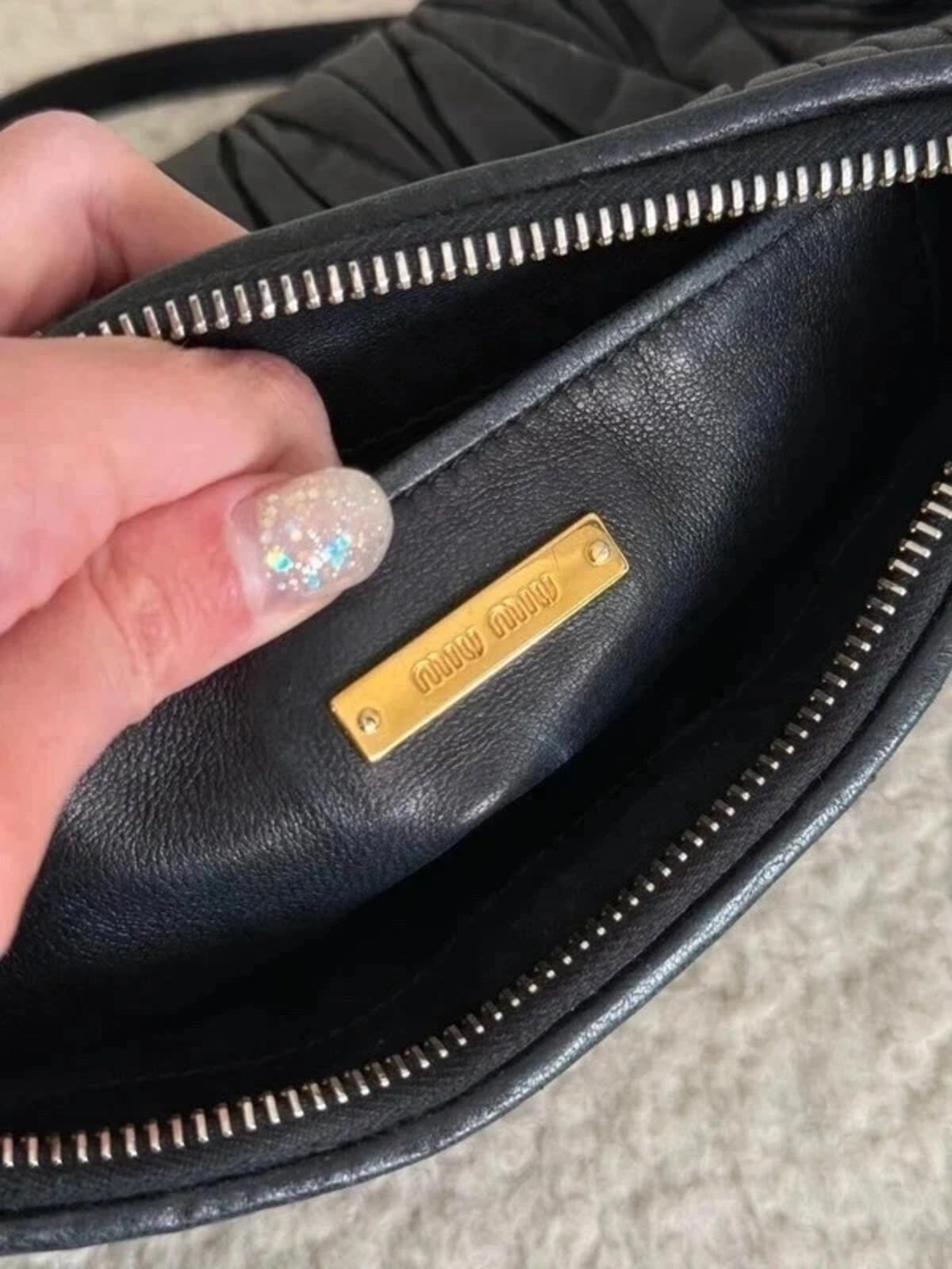 Miu Miu matelassé leather shoulder bag in black