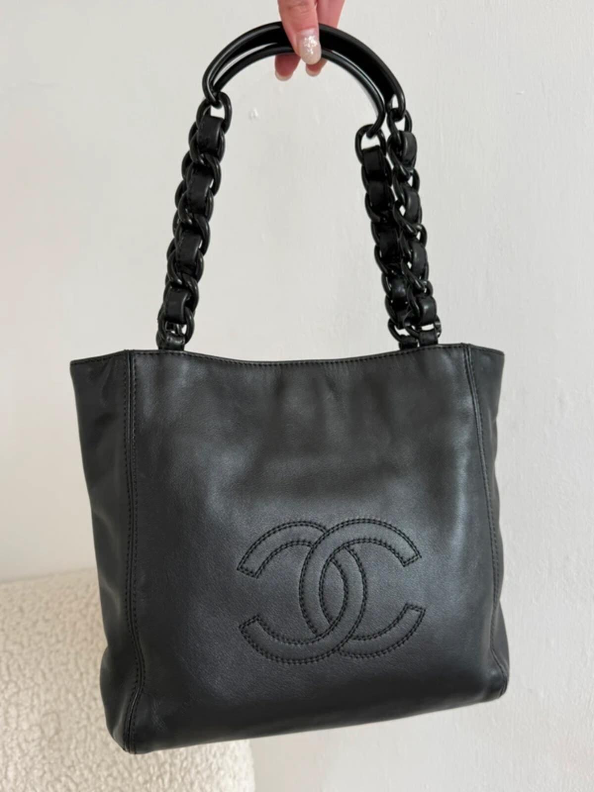 Chanel CC Camellia Tote Bag Mini