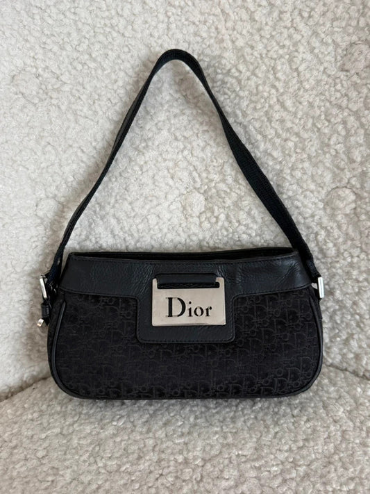 dior black trotter monogram mini columbus shoulder bag